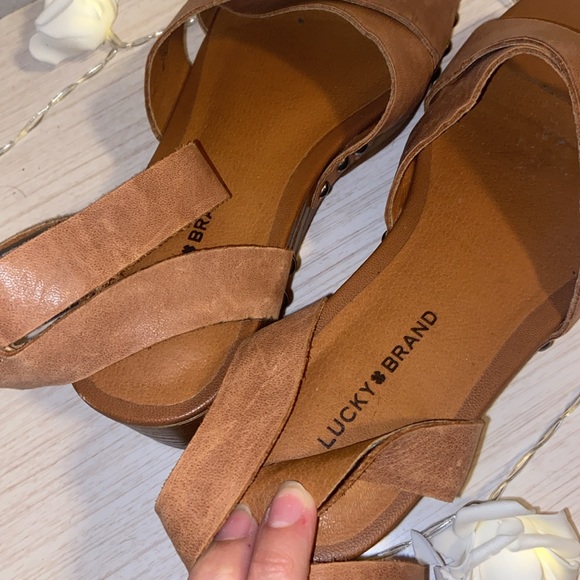 Lucky brand 6 cognac platform leather open toe - Picture 5 of 7